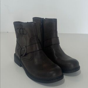 b.o.c. Women's Ankle Boots in Dark Brown